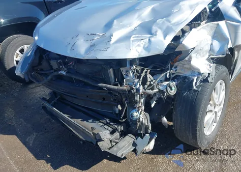 2018 Nissan Rogue Sv z USA, uszkodzony, nr VIN KNMAT2MT3JP506085